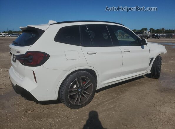 5YM13EC05R9X09527 2024 BMW X3 White უკანა მარჯვენა