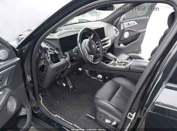 5YM23CS00R9U25670 2024 BMW XM Black 