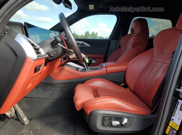 5YM23CS03P9S20969 2023 BMW XM Черный Вид салона спереди