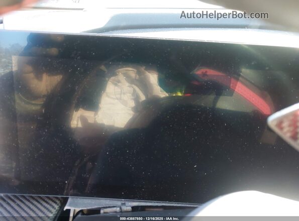5YM23CS0XR9U72530 2024 BMW 7 SERIES Blue Widok tylnych siedzeń