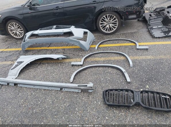 5YM23EC06N9N25759 2022 BMW X4 Gray ხელსაწყოთა პანელის ხედი