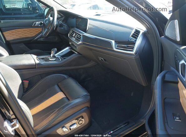 5YMCY0C08M9E18335 2021 BMW X6 M Black Սալոնի դիմացի տեսք