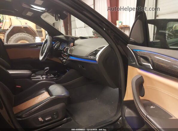 5YMTS0C06LLA57951 2020 BMW X3 Black Front interior view