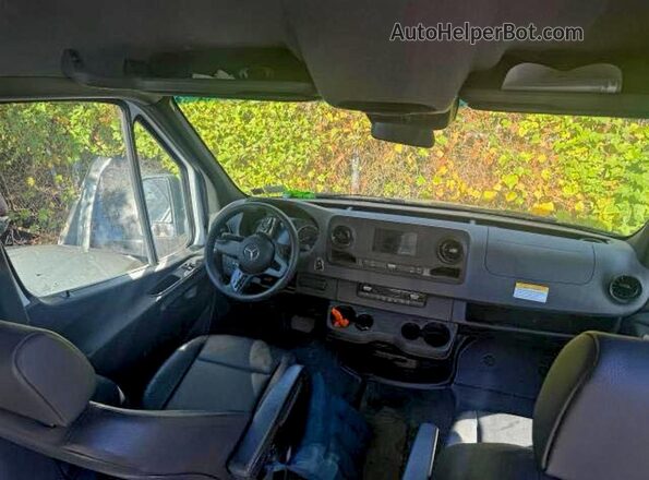 W1W4DCHY7NT095409 2022 MERCEDES-BENZ SPRINTER White Widok tylnych siedzeń