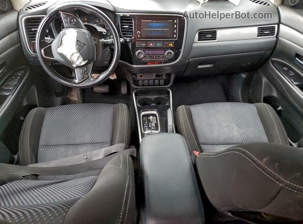 JA4AD3A34HZ060951 2017 MITSUBISHI OUTLANDER Red 