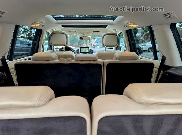 4JGDF7DE7JB046604 2018 MERCEDES-BENZ GLS White უკანა სავარძლების ხედი