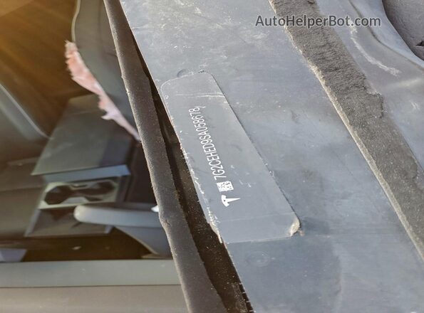 7G2CEHED9SA058678 2025 TESLA CYBERTRUCK Silver 