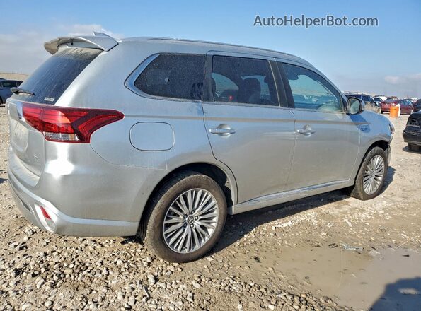 JA4J2VA70NZ050501 2022 MITSUBISHI OUTLANDER Серебряный Передняя правая четверть