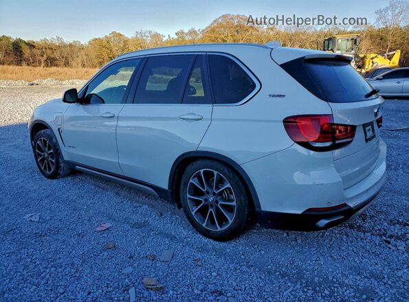 5UXKT0C56J0W02151 2018 BMW X5 White 