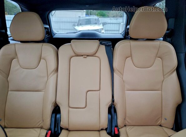 YV4A22PK0J1369709 2018 VOLVO XC90 Белый 