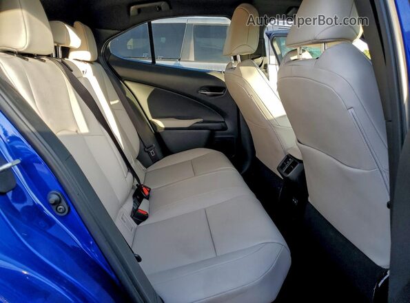 JTHYBJAH1S2018200 2025 LEXUS UX Blue 
