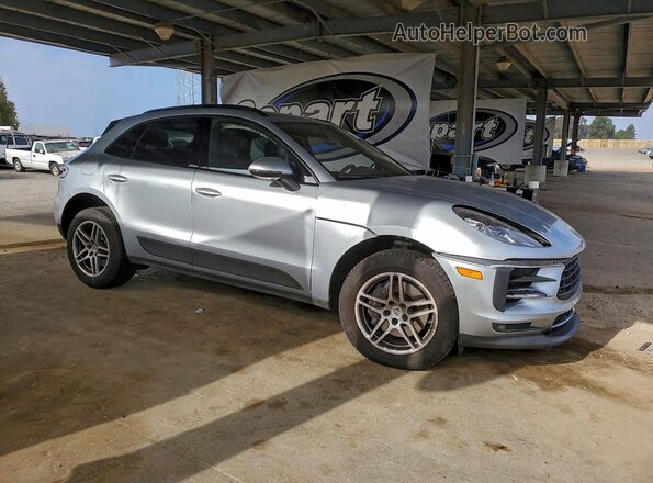 WP1AA2A51MLB04359 2021 PORSCHE MACAN Silver Widok z przodu