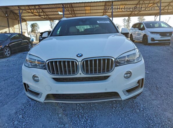 5UXKT0C56J0W02151 2018 BMW X5 White 