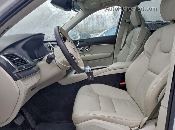 YV4A22PK9L1622058 2020 VOLVO XC90 Белый Вид панели приборов