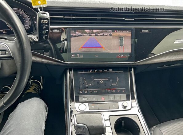 WA1EVAF18LD018010 2020 AUDI Q8 Gray Widok wnętrza z tyłu