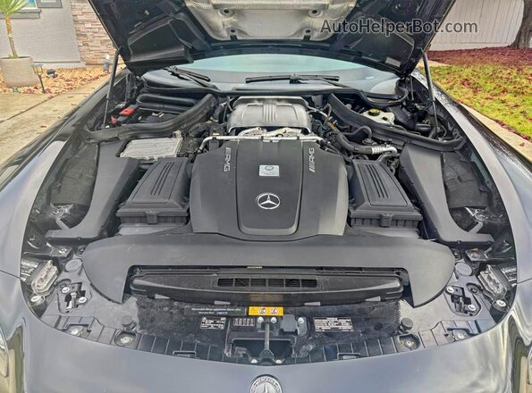 WDDYJ7HA2HA012295 2017 MERCEDES-BENZ GT-CLASS Black Widok deski rozdzielczej