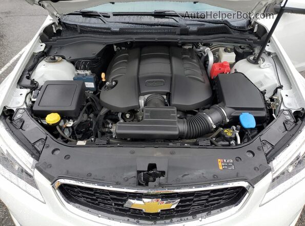 6G3F15RW4HL305400 2017 CHEVROLET SS White Vista interior trasera