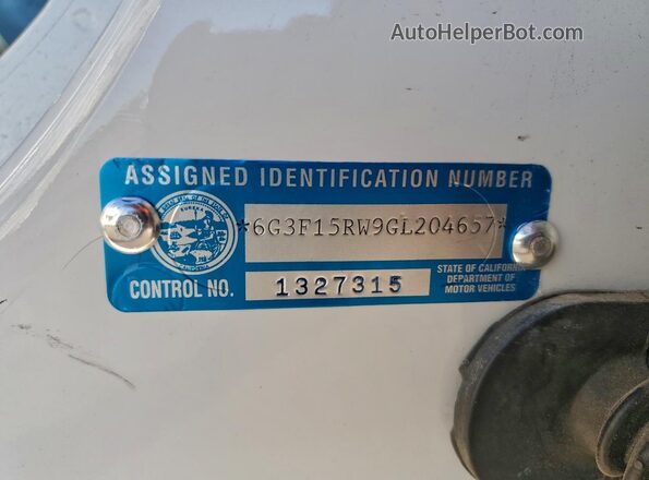 6G3F15RW9GL204657 2016 CHEVROLET SS White 