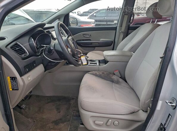 KNDMB5C19L6597079 2020 KIA SEDONA Серебряный Вид панели приборов