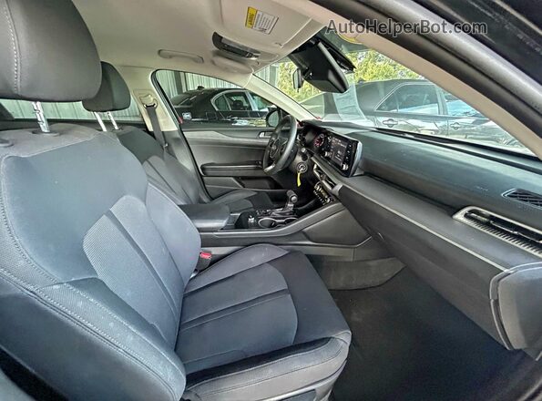 5XXG24J23MG005181 2021 KIA K5 Черный Вид сзади