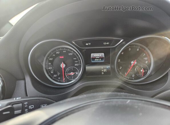 WDCTG4GB6JJ419015 2018 MERCEDES-BENZ GLA Gray 