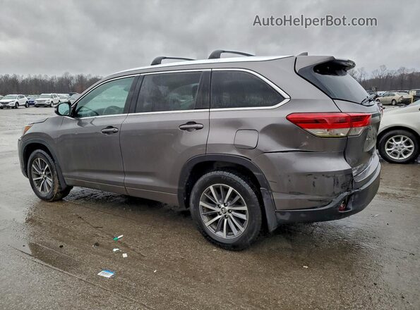 5TDJZRFH1JS555601 2018 TOYOTA HIGHLANDER Серый Задняя правая четверть