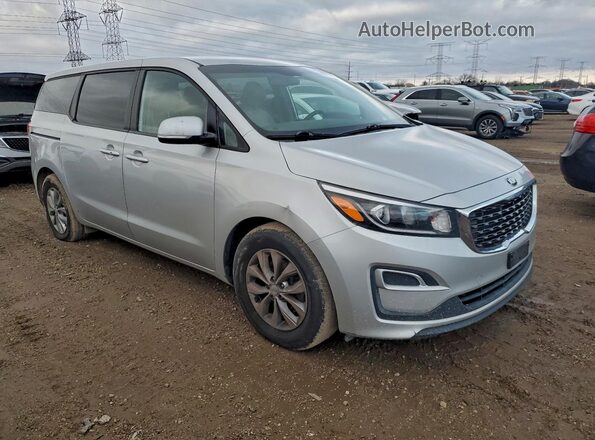 KNDMB5C19L6597079 2020 KIA SEDONA Серебряный Вид спереди