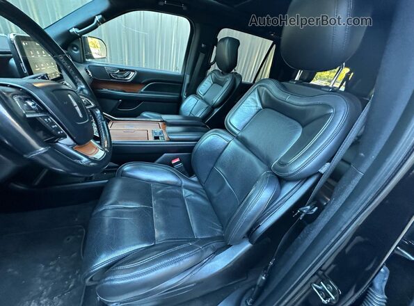5LMJJ3JT6JEL15197 2018 LINCOLN NAVIGATOR Black Vista de los asientos traseros