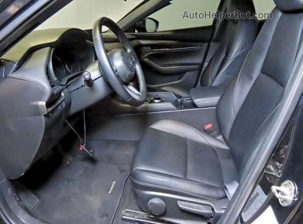 JM1BPAKL7M1336164 2021 MAZDA 3 Black Widok tylnych siedzeń