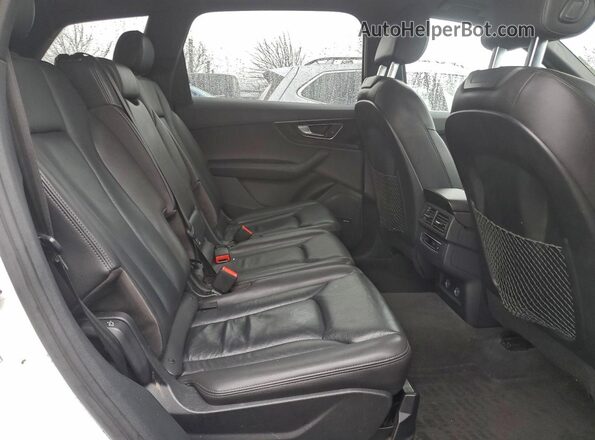 WA1LAAF74JD008739 2018 AUDI Q7 White 