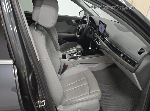 WA18NAF44LA032477 2020 AUDI OTHER Gray Rear view