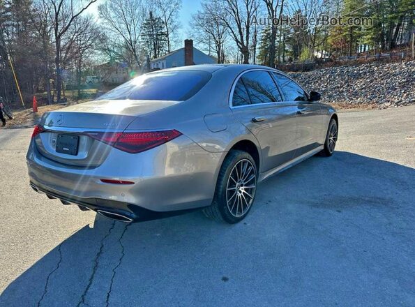 W1K6G7GB3NA071240 2022 MERCEDES-BENZ S Серебряный Передняя правая четверть