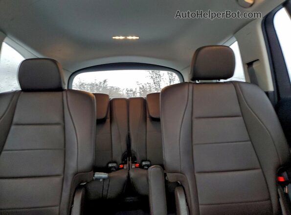 4JGFF5KEXLA050011 2020 MERCEDES-BENZ GLS White Вид задньої частини салону