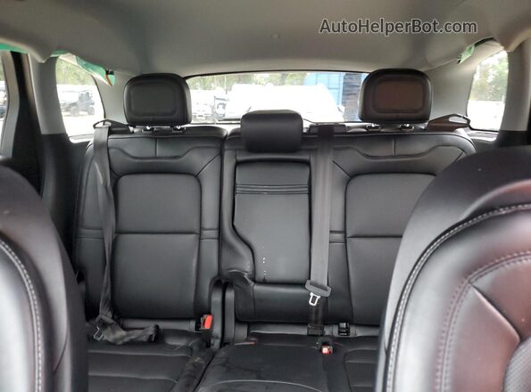 5LMCJ1C90NUL26321 2022 LINCOLN CORSAIR White Vista interior trasera