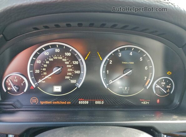 5UXKT0C50J0V99005 2018 BMW X5 White 
