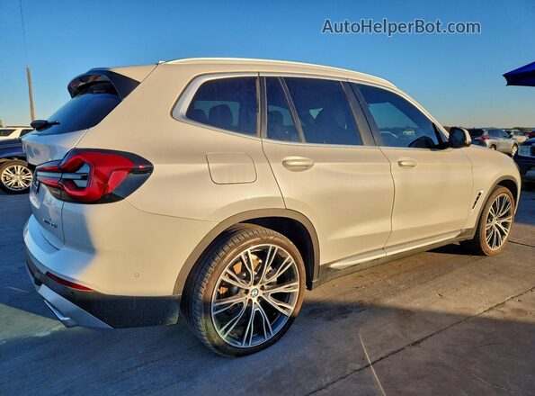 WBX47DP04PN222387 2023 BMW X3 White Front right
