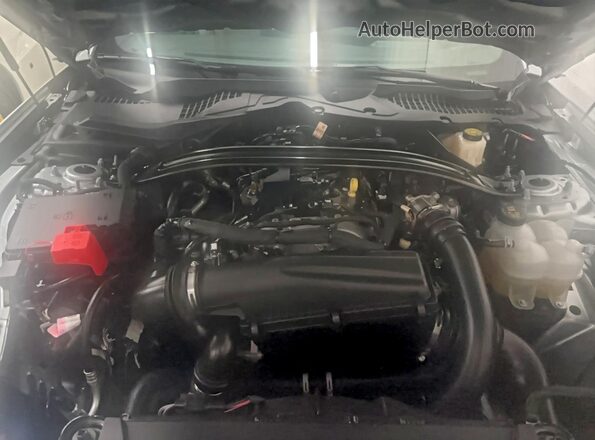 1FAGP8UH7S5127591 2025 FORD MUSTANG Silver Առջևի վահանակի տեսք