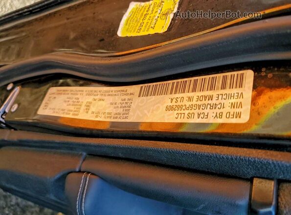 1C4RJGAG6PC662909 2023 JEEP GRAND CHER Black 360 interior view