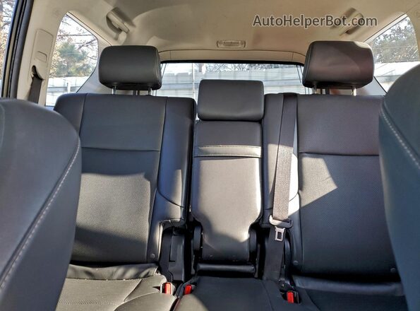 JTJBM7FX7J5194912 2018 LEXUS GX Белый 