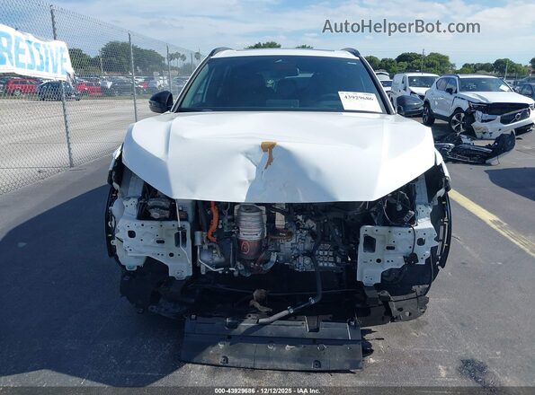 7FARS6H56PE032388 2023 HONDA CR-V White Rear interior view