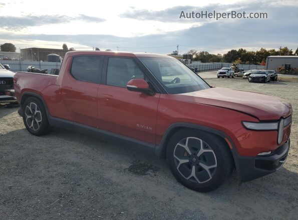 7FCTGAAA3NN006644 2022 RIVIAN R1T Maroon Delantero derecho