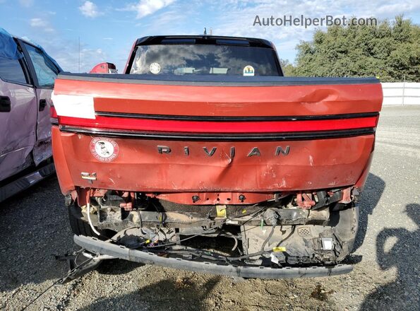 7FCTGAAA3NN006644 2022 RIVIAN R1T Maroon Vista trasera