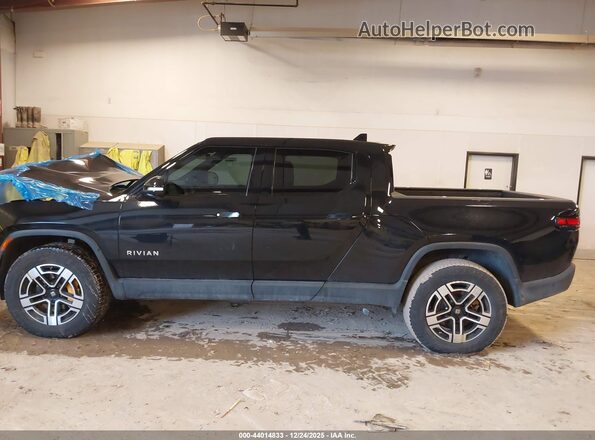 7FCTGAAA4PN017073 2023 RIVIAN R1T Black სალონის 360-გრადუსიანი ხედი