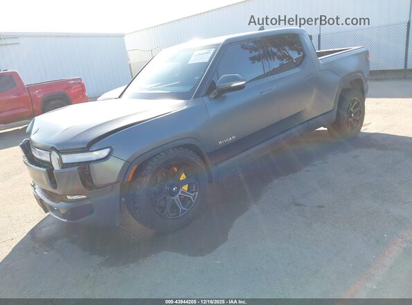 7FCTGAAA8NN007692 2022 RIVIAN R1T Gray წინა მარცხენა ხედი სამი მეოთხედიდან