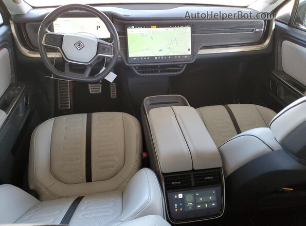 7FCTGAAA9PN020907 2023 RIVIAN R1T Green წინა პანელის ხედი