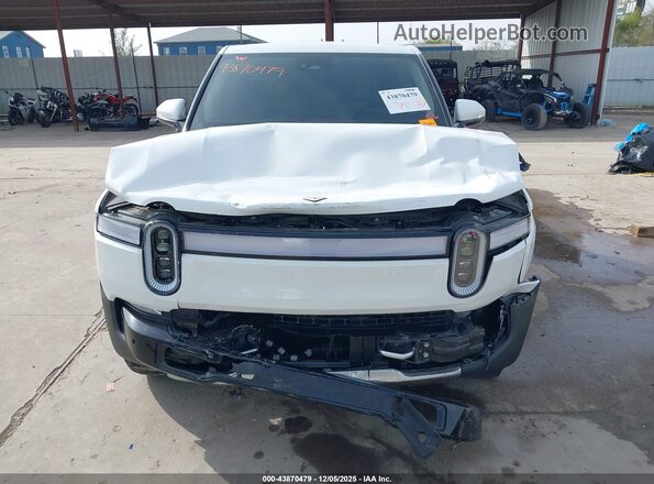 7FCTGAAA9PN021331 2023 RIVIAN R1T White ხელსაწყოთა პანელის ხედი
