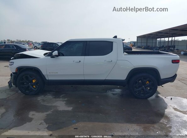 7FCTGAAA9PN021331 2023 RIVIAN R1T White სალონის 360-გრადუსიანი ხედი