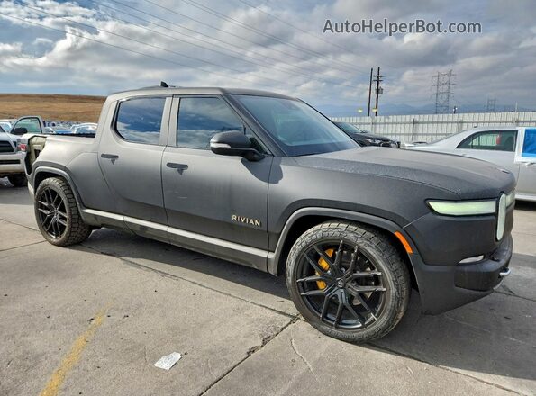 7FCTGAAL7NN001755 2022 RIVIAN R1T Gray წინა მარჯვენა