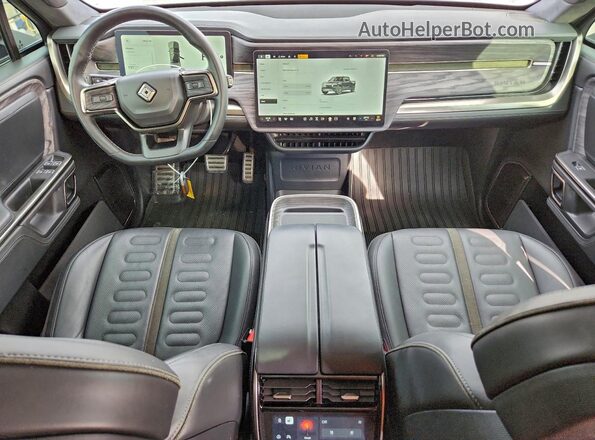 7FCTGAAL7NN001755 2022 RIVIAN R1T Gray წინა პანელის ხედი