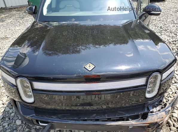 7FCTGAAL9NN010439 2022 RIVIAN R1T Black უკანა სალონის ხედი